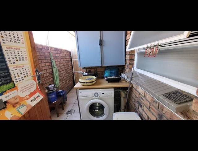 3 BEDROOM SIMPLEX FOR SALE IN RANDHART